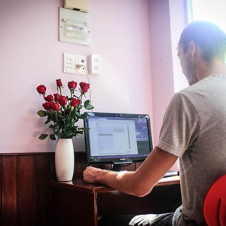 Cozy Hue Hotel Bagian luar foto