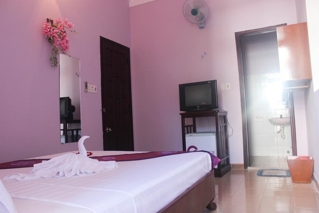 Cozy Hue Hotel Bagian luar foto